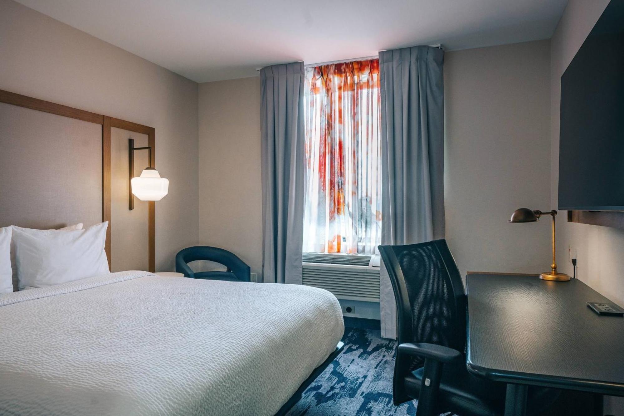 Fairfield Inn By Marriott New York Laguardia Airport/Astoria Exterior foto